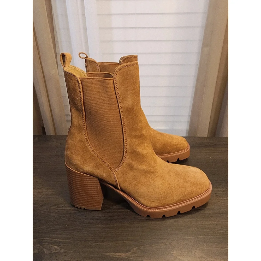 Sam Edelman Suede LEATHER Chelsea Pull On Lug Boots Booties 10.5 M Caramel Brown
